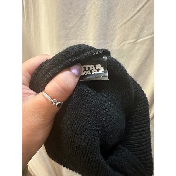 Star Wars Baby Yoda “The Child” Beanie Pom Hat – Kids - Picture 2 of 3